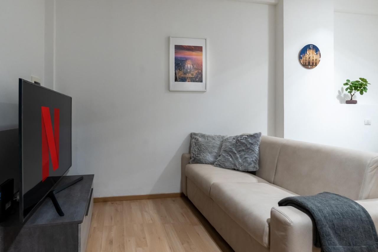 Suite 1,2 Porta Milano Centro Parking Free Exterior photo