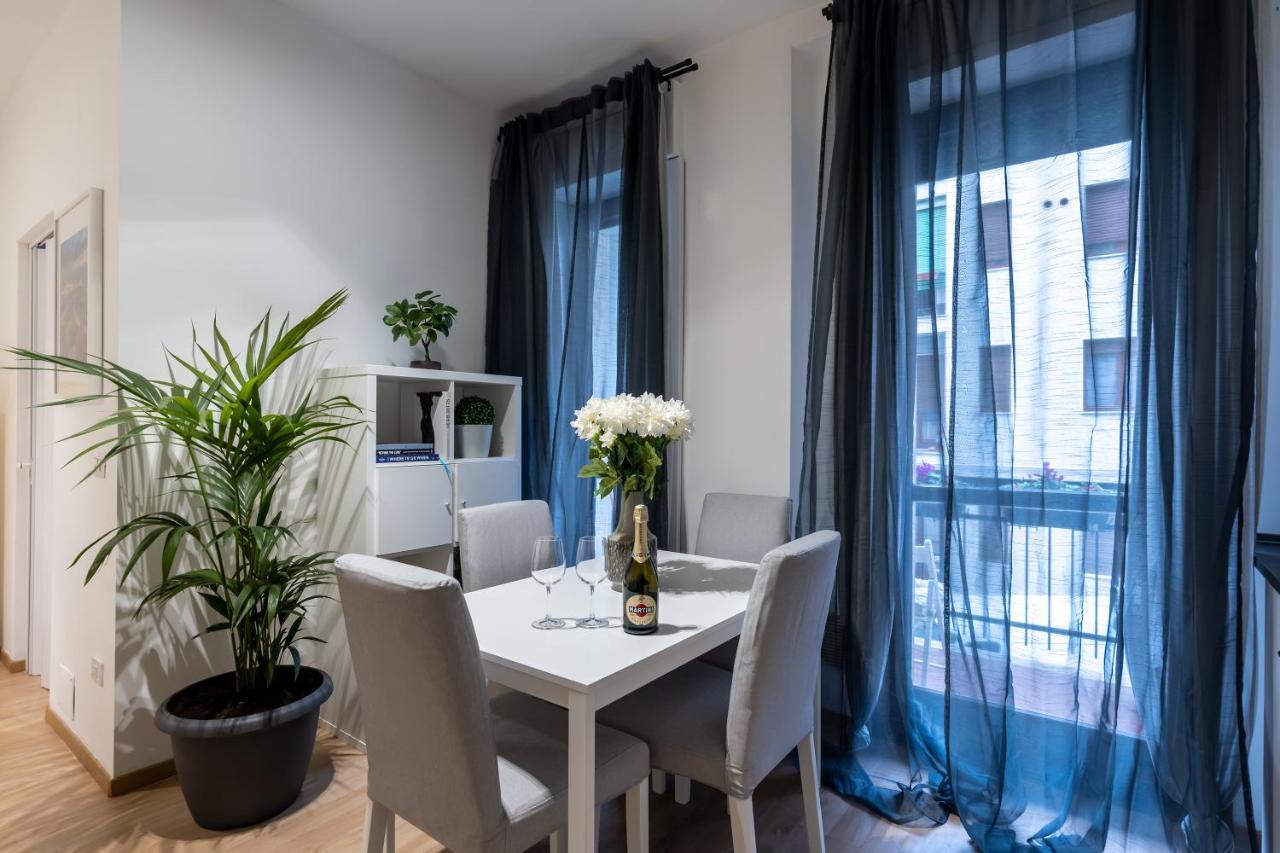 Suite 1,2 Porta Milano Centro Parking Free Exterior photo